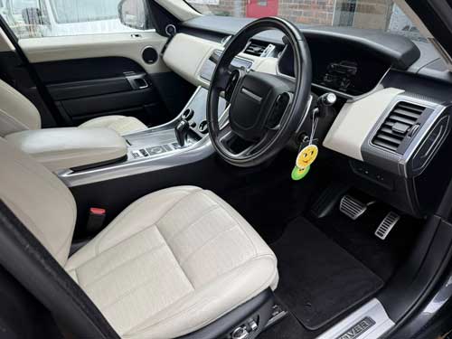 Valeting-Services-Link V8 Valeting & Detailing interior valet, white leather